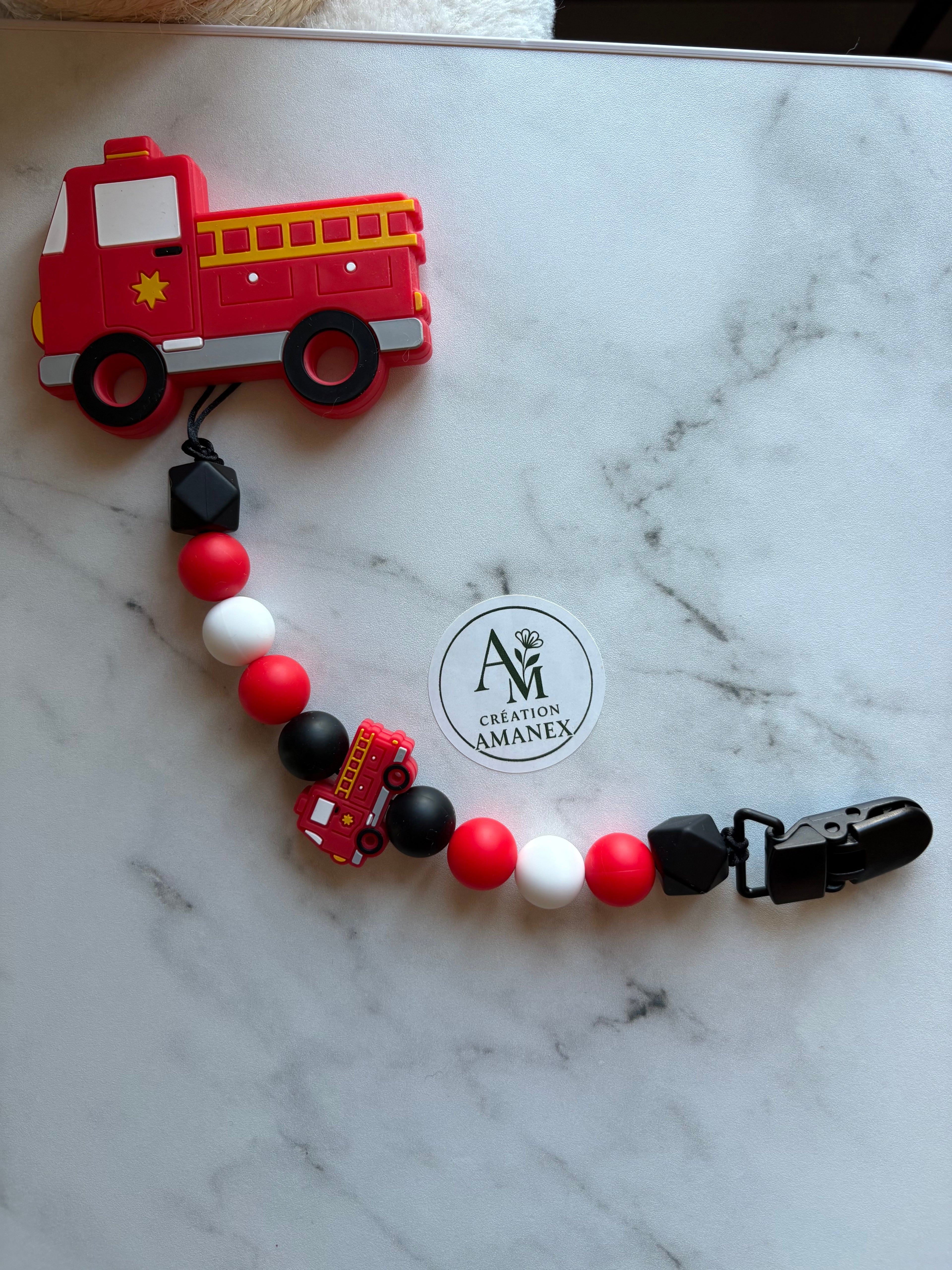 Attache suce et Jouet de dentition camion de pompier