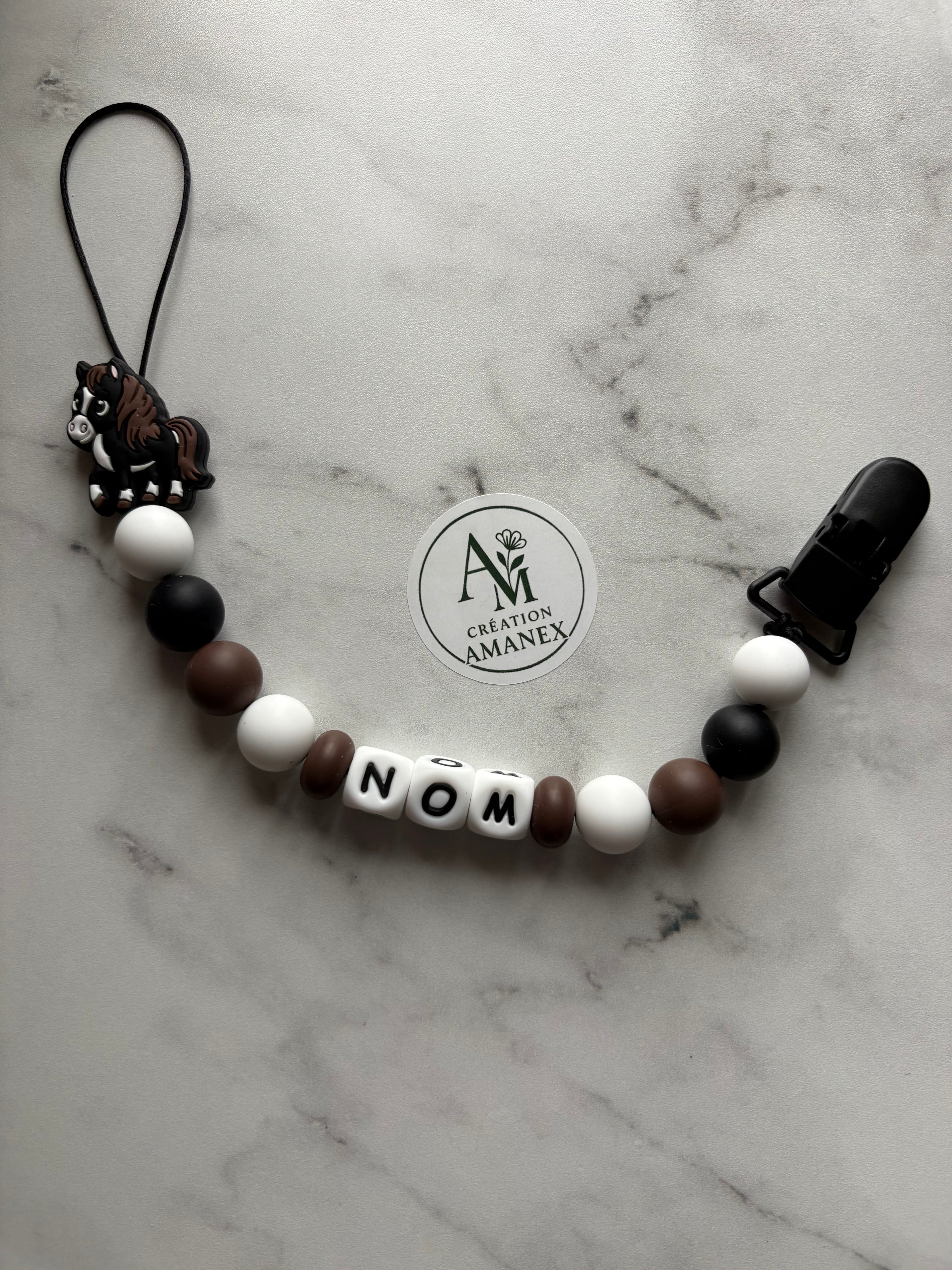 Attache suce cheval noir